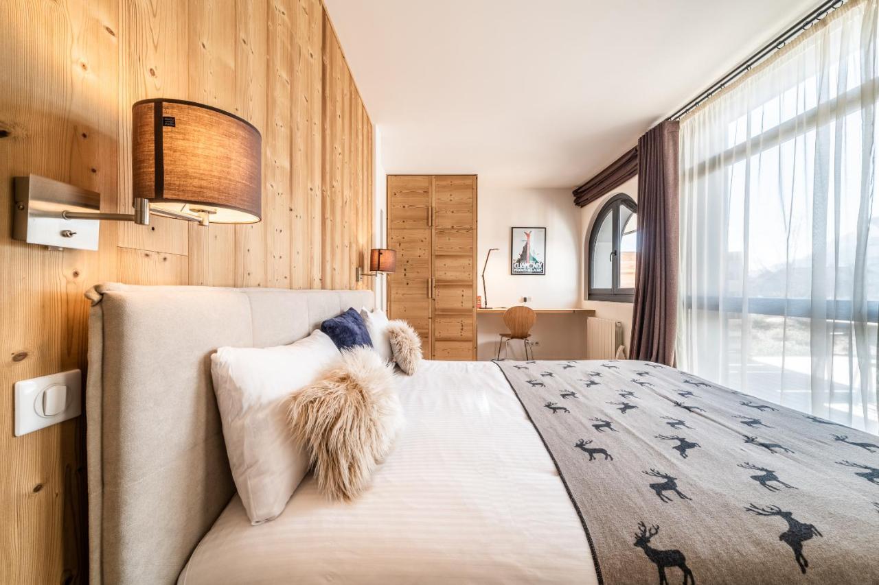 Le Gui - By Emerald Chamonix