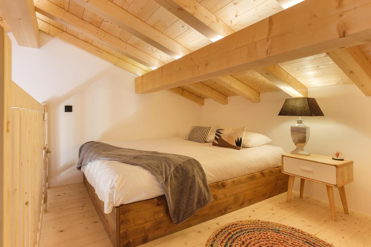 Benoit - Modern 8 Pax Free Parking Mountain View - By Cozee Chamonix