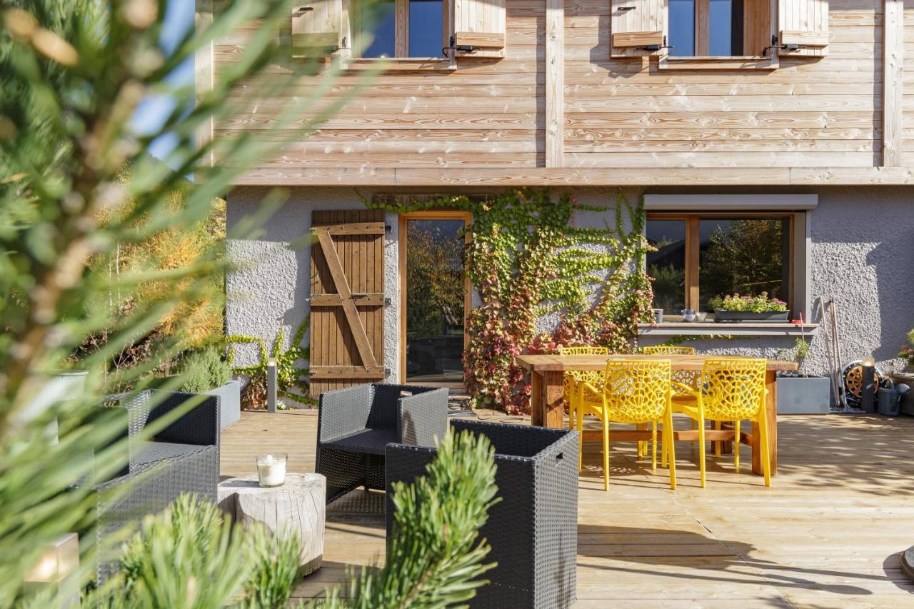Benoit - Modern 8 Pax Free Parking Mountain View - By Cozee Chalet *
