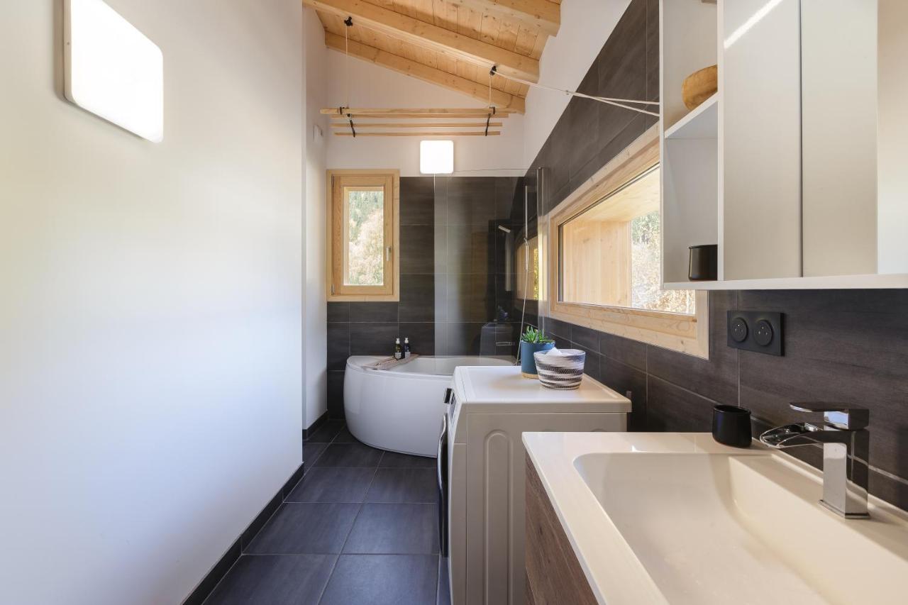 Benoit - Modern 8 Pax Free Parking Mountain View - By Cozee * Chamonix