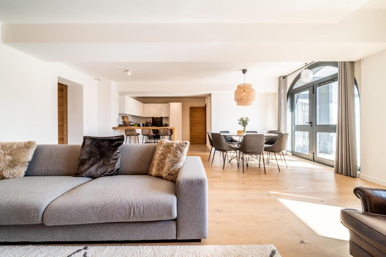 Le Gui - By Emerald Apartment