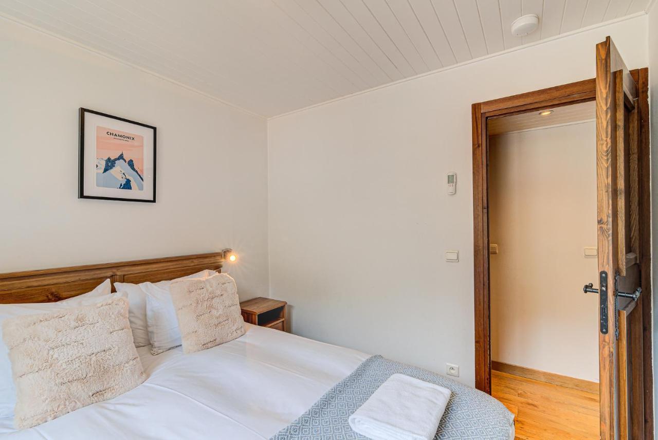 Apartment Les Drus - Alpes Travel - - Sleeps 6 Chamonix