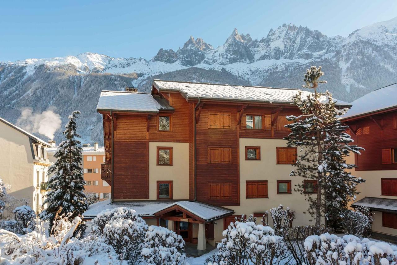 Chamois Apartment- Year *