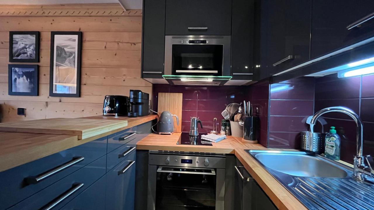 Le 41 Du Lyret - Appartement Type Studio Pour Deux Avec Vue Sur Les Aiguilles Dans Chamonix Centre Apartment *