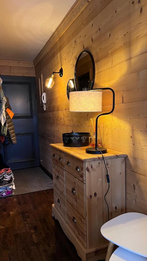 Le 41 Du Lyret - Appartement Type Studio Pour Deux Avec Vue Sur Les Aiguilles Dans Chamonix Centre Apartment