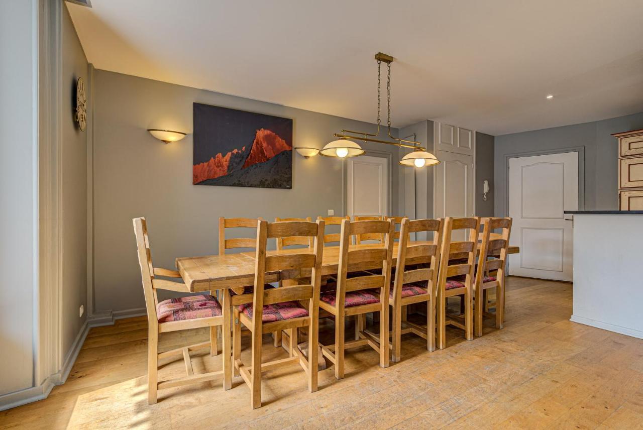 Apartment President - Alpes Travel - Central Chamonix - Sleeps 12 Apartment Chamonix