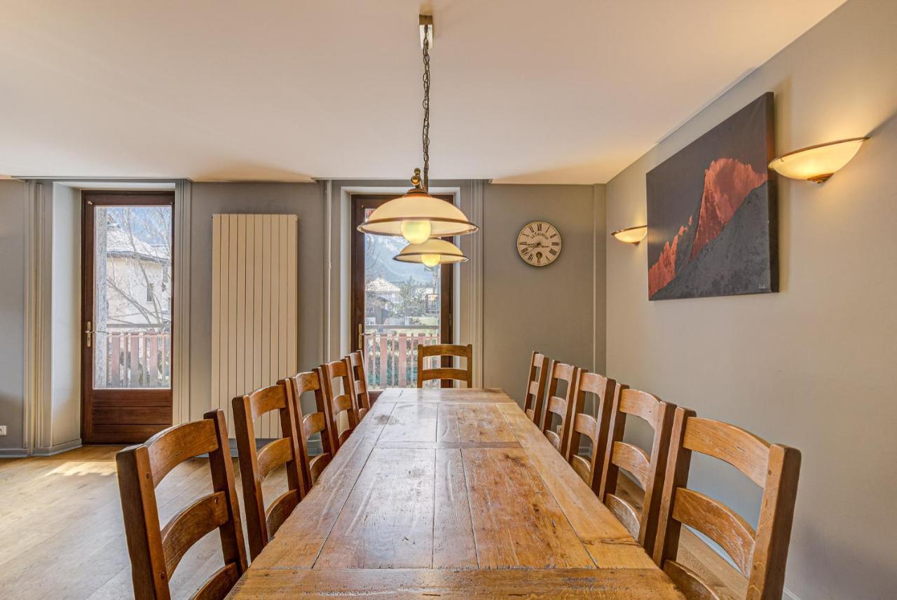 Apartment President - Alpes Travel - Central Chamonix - Sleeps 12