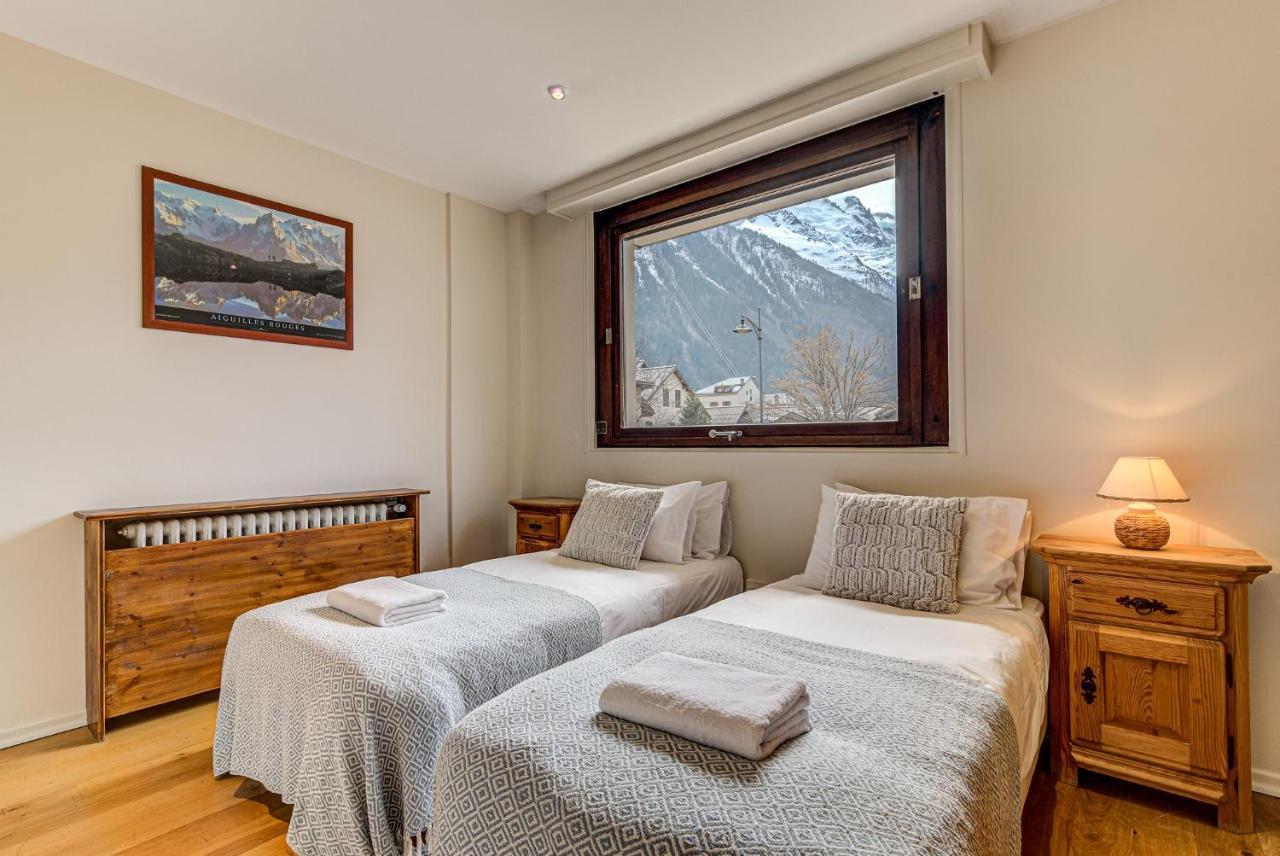 Apartment President - Alpes Travel - Central Chamonix - Sleeps 12 Apartment