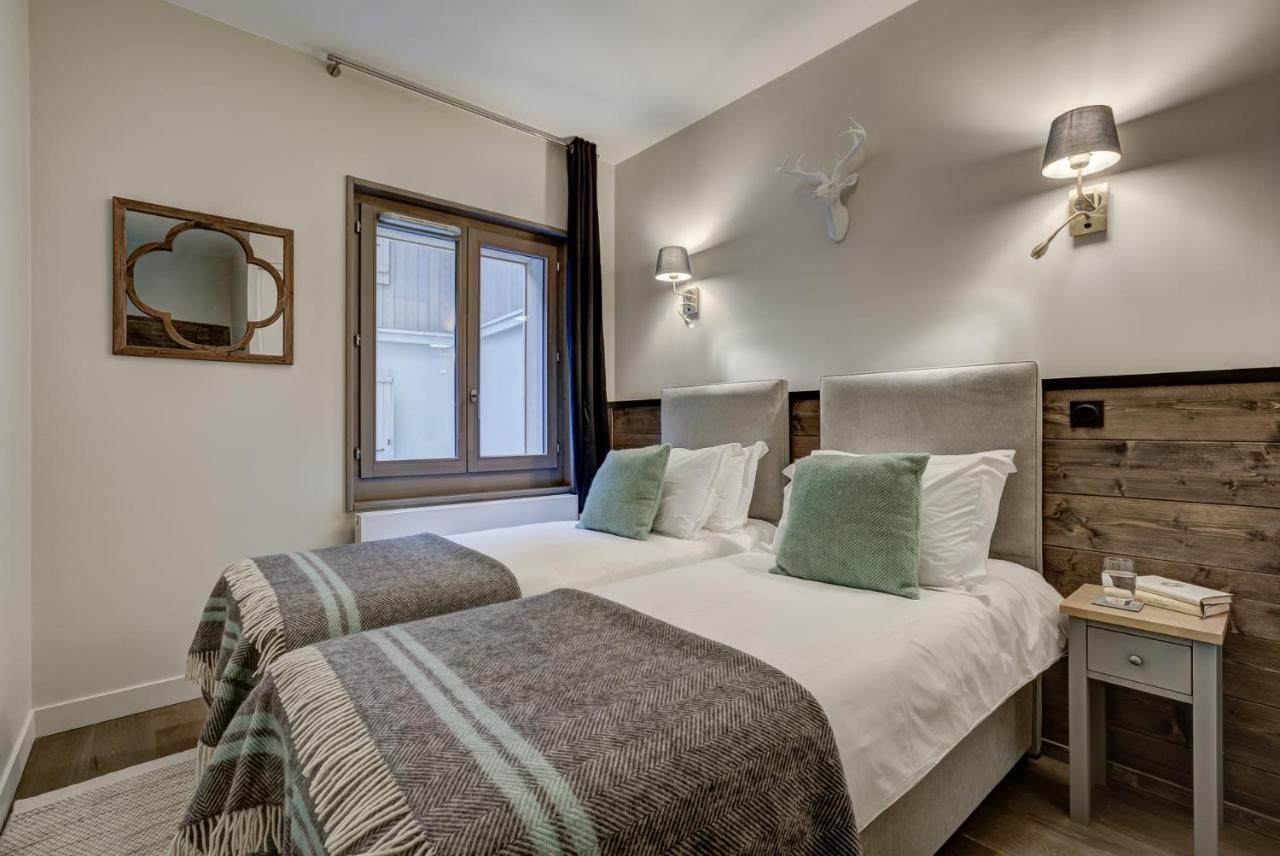 Apartment White Pearl