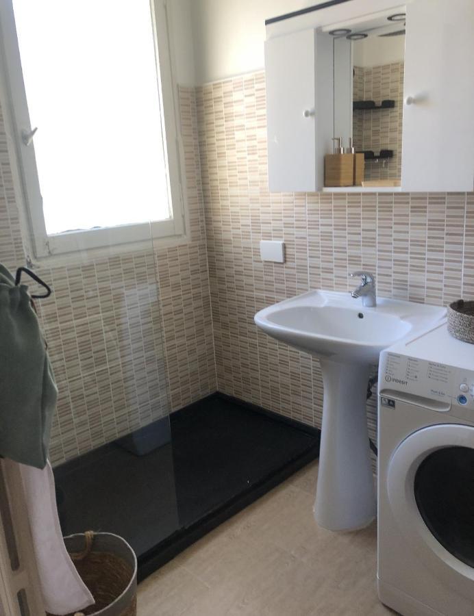 Cosy, Centre