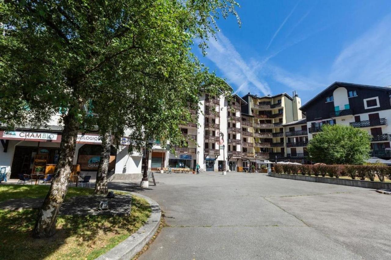 Base Camp Vue Mont Blanc Centre * Chamonix