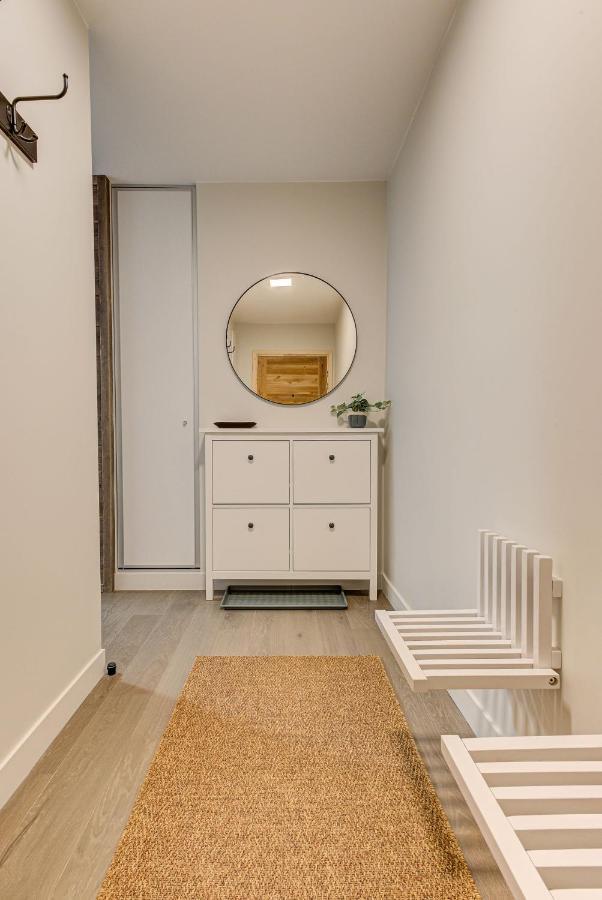 White Pearl A02 - Alpes Travel - - Sleeps 4