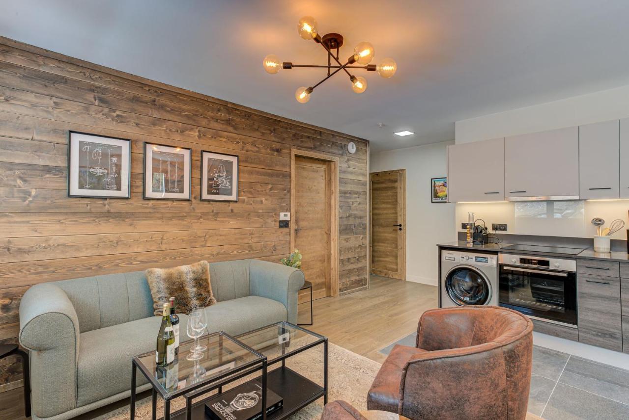 White Pearl A02 - Alpes Travel - - Sleeps 4 Apartment