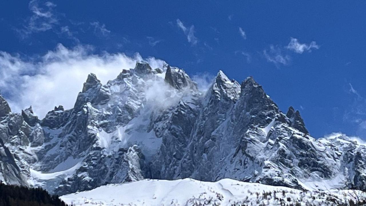 Le 41 Du Lyret - Appartement Type Studio Pour Deux Avec Vue Sur Les Aiguilles Dans Chamonix Centre *