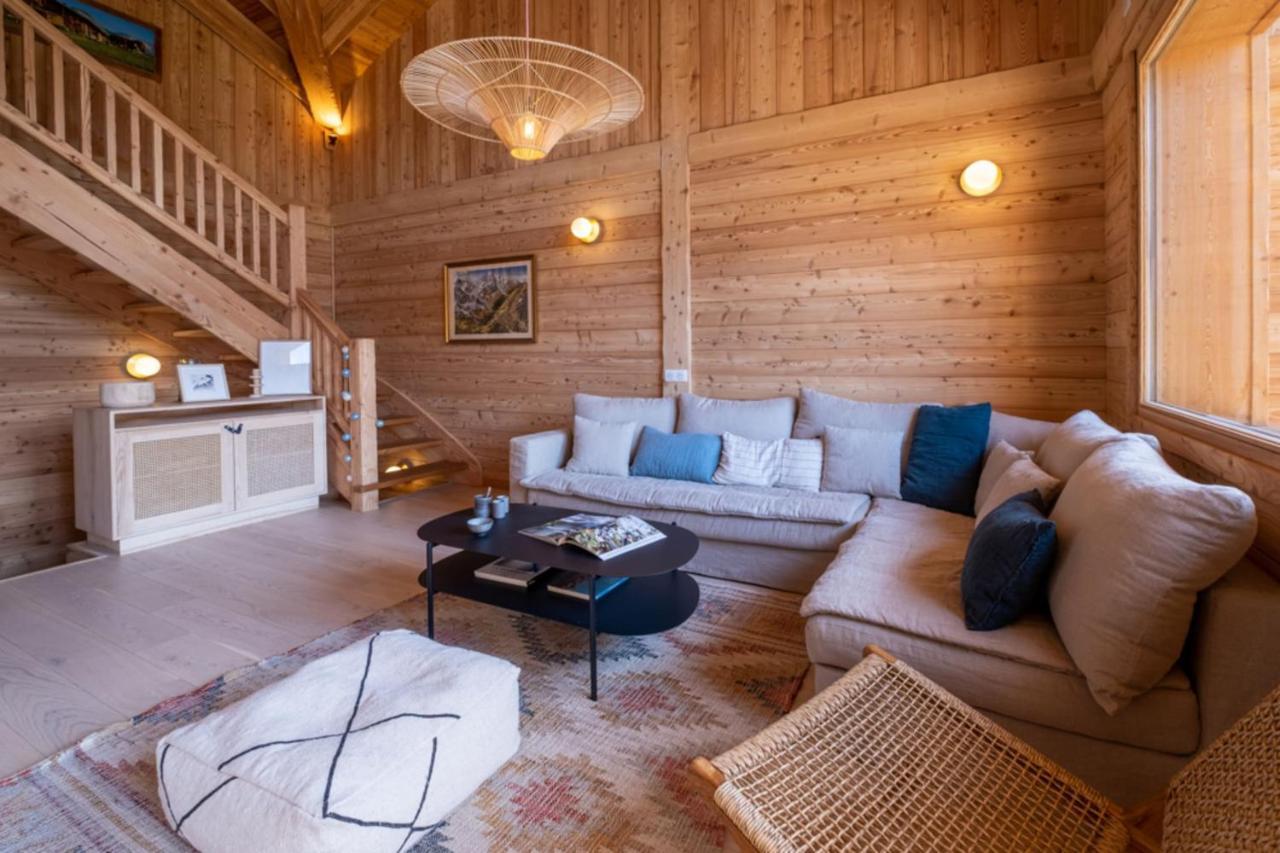 Sublime Semi Detached Facing The Mont Blanc * Chamonix