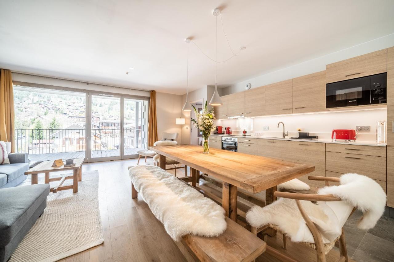 Kabano - By Emerald Apartment *