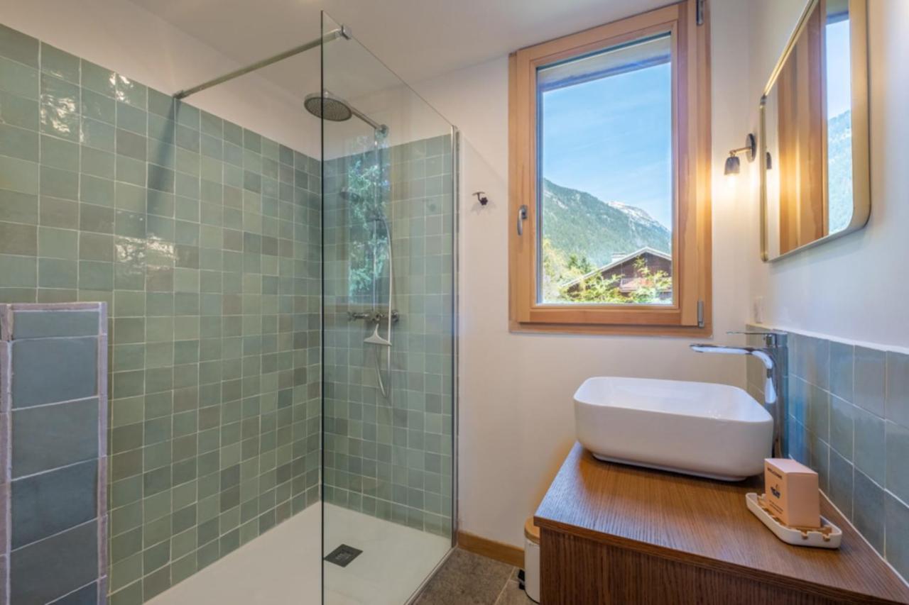 Sublime Semi Detached Facing The Mont Blanc * Chamonix