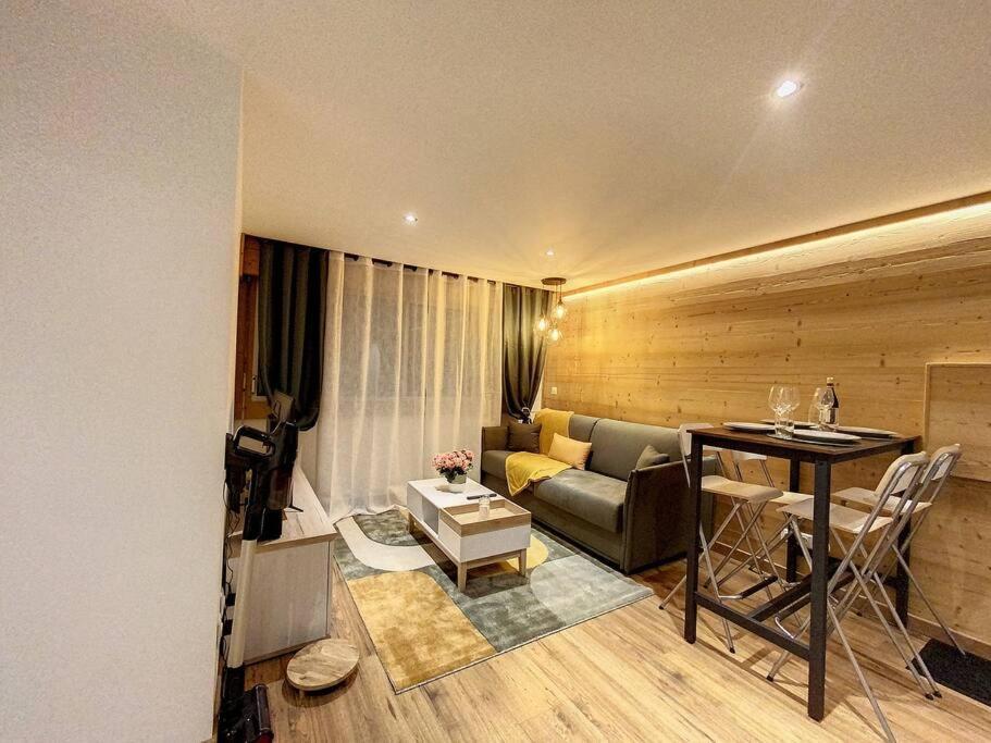 Apartment Evasion Parfaite