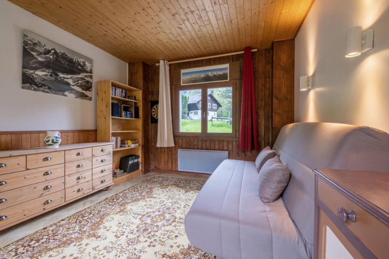 Family With Sublime Views Of Mont Blanc