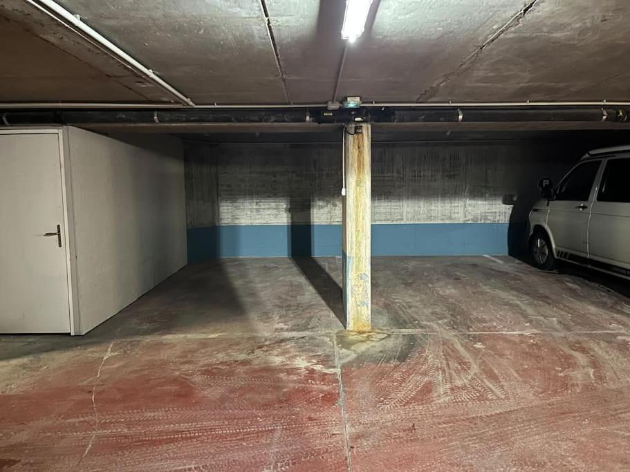 Apartment Spacious 3-bed In The Heart Of *