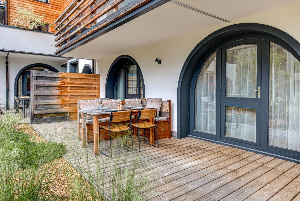Cheserys, Alpes Travel, Les Praz Sleeps 2-4