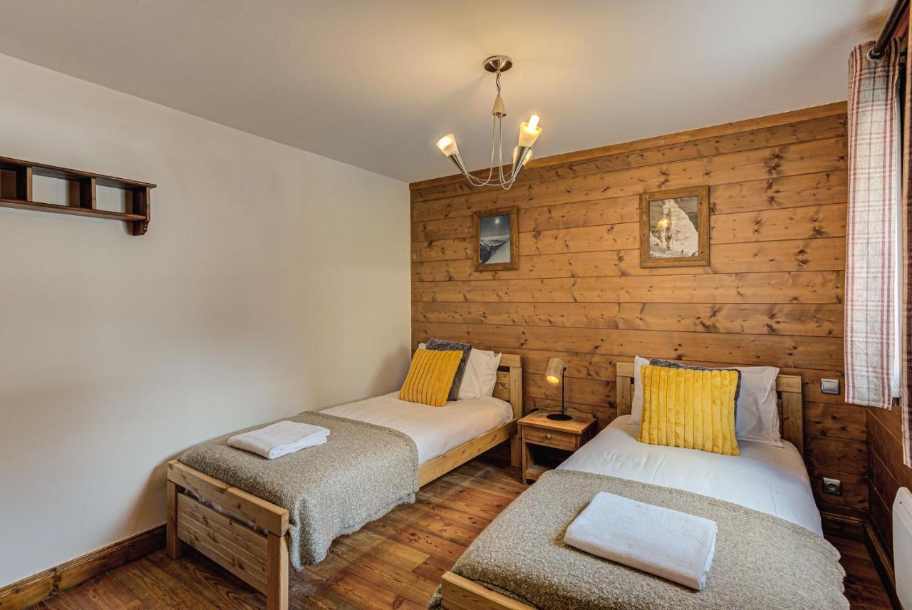 Vallet 1, Alpes Travel, Old Town, Sleeps 6 Chamonix