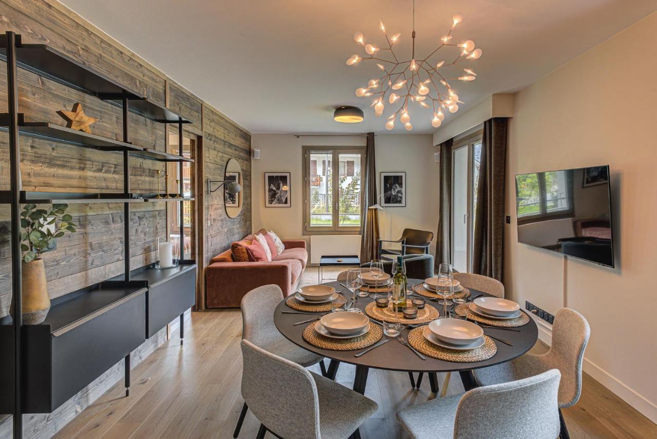 White Pearl A05 Modern Alpes Travel Sleeps 4 To 6 *