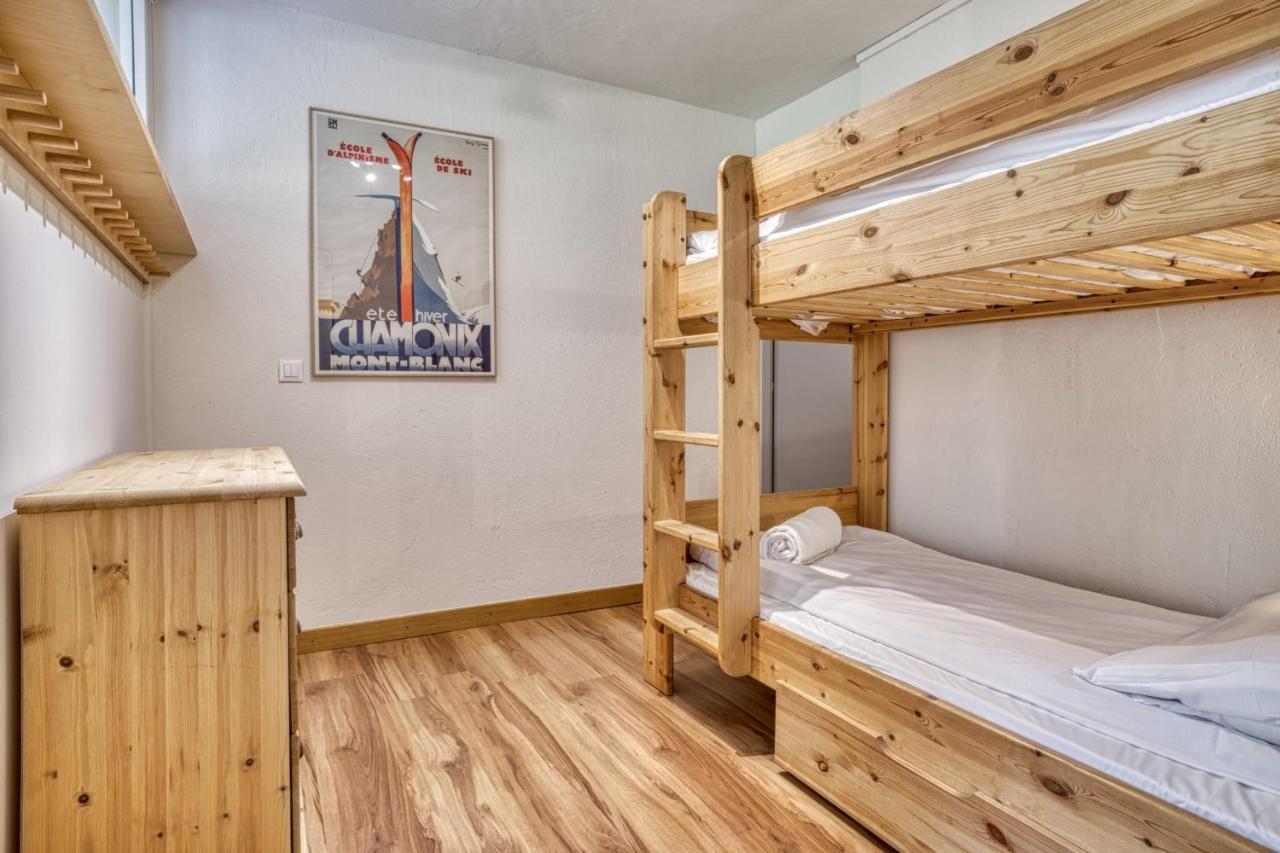 Aiguille Du Grepon - Bright In The Heart Of Apartment Chamonix