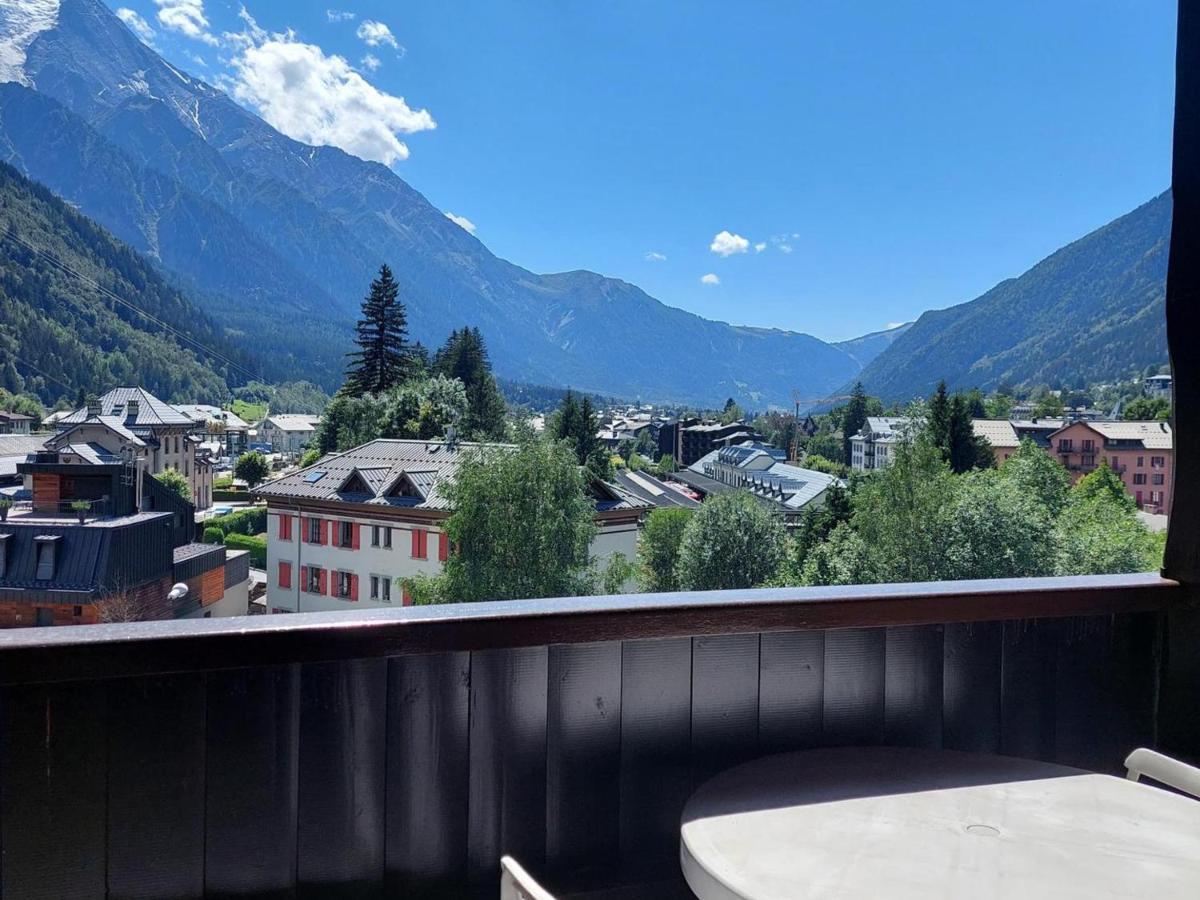 Grand 3 Pieces A Avec Balcon Et Parking - Fr-1-517-15 * Chamonix