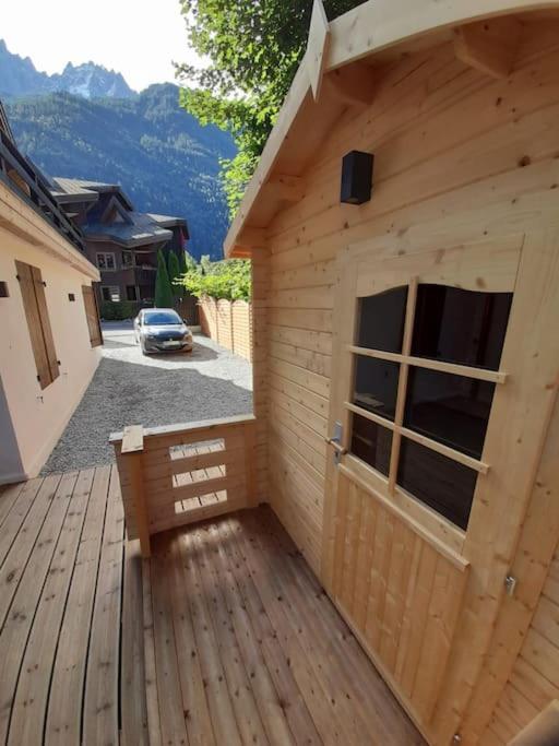 Henriette By Brennus Chalet