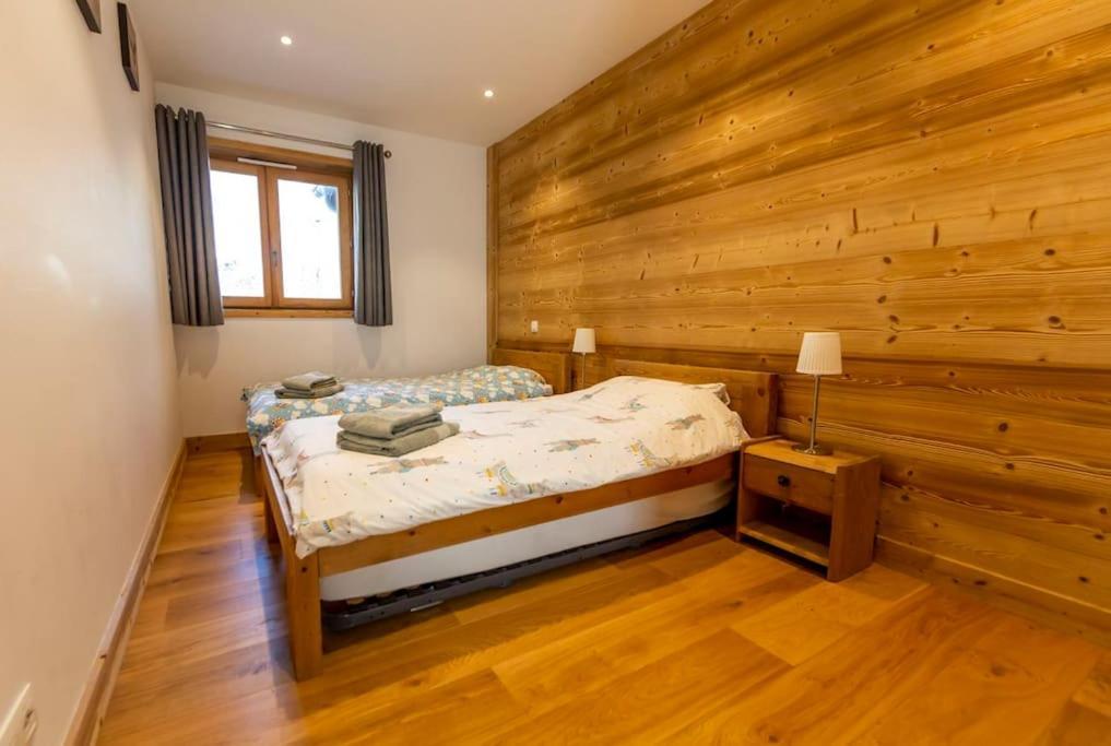 Grand Paradis B01 - Modern With Great Location Apartment