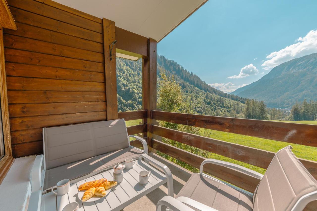 Corzelet In - Out - Happy Chalet Chamonix