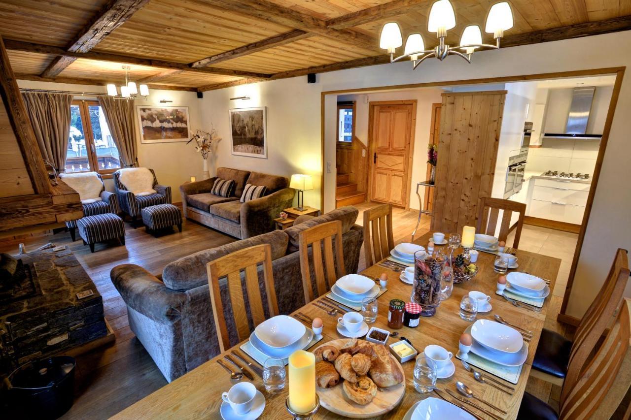 Chalet Cristalliers - 5 Bedroom Luxury In With Log Fire And Hot Tub Chamonix