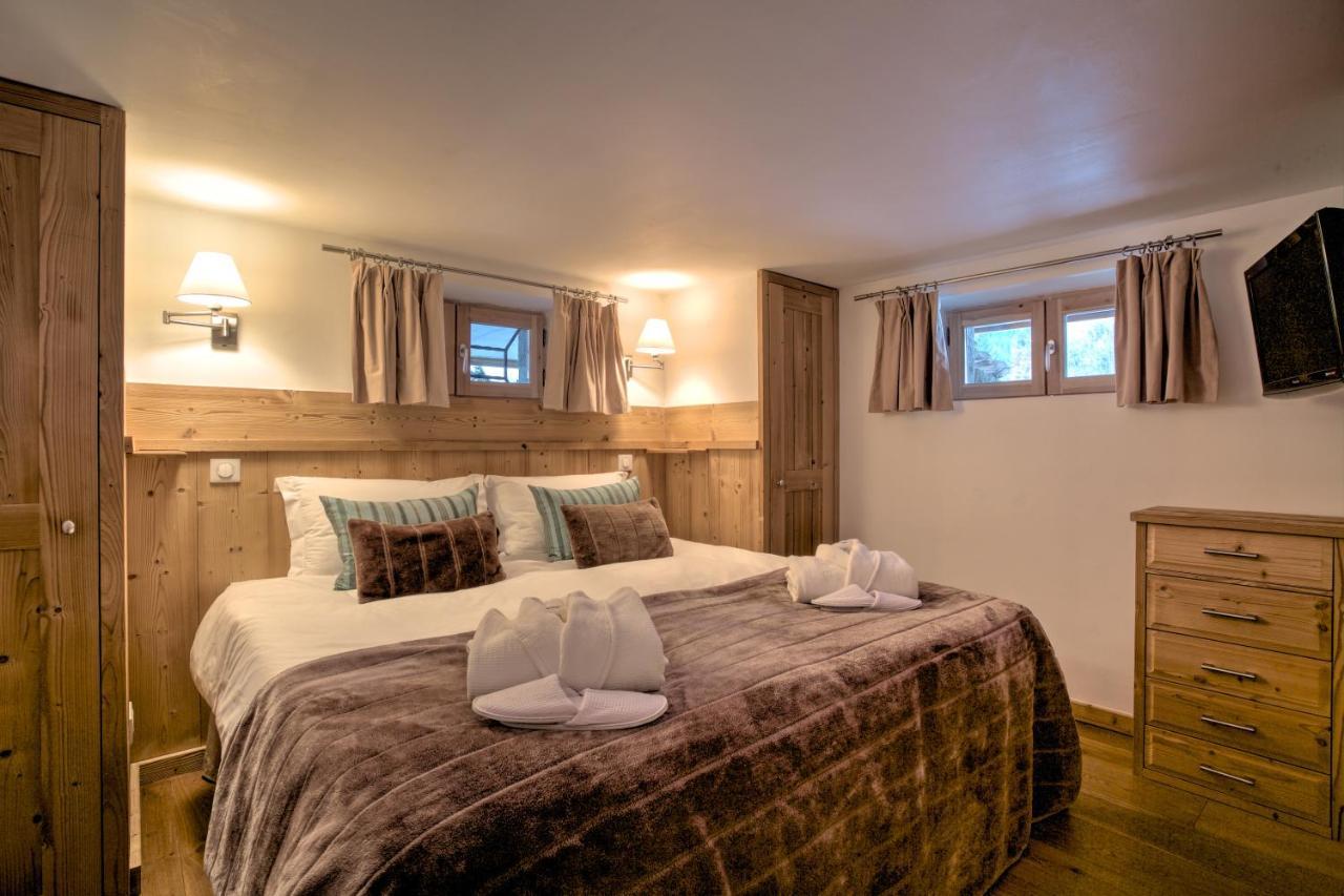 Chalet Cristalliers - 5 Bedroom Luxury In With Log Fire And Hot Tub *