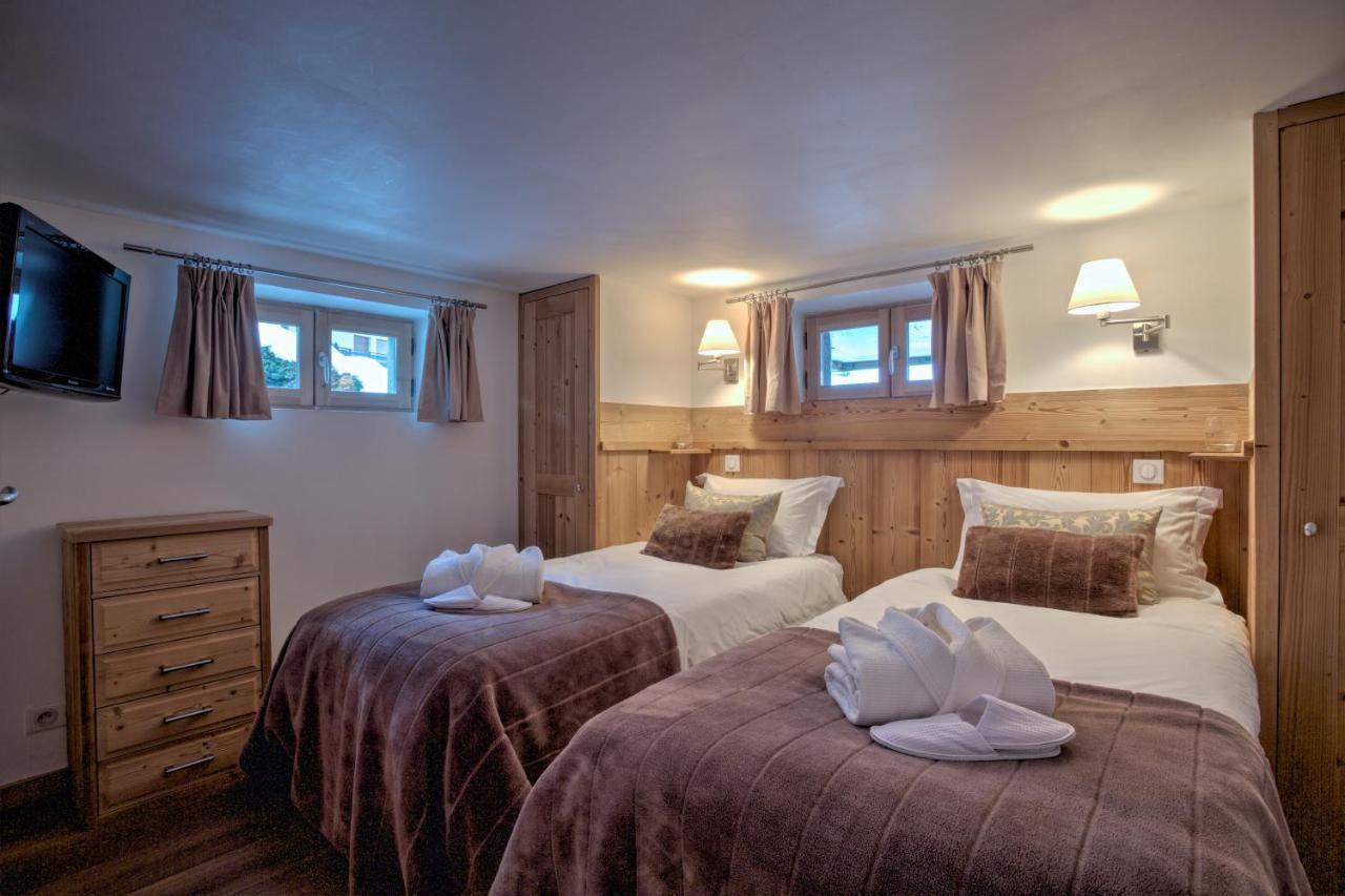 Cristalliers - 5 Bedroom Luxury In With Log Fire And Hot Tub *