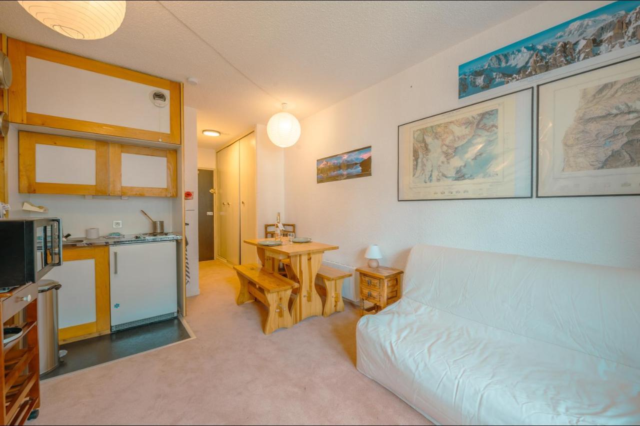 Sud - Batiment Iris 374 - Happy *