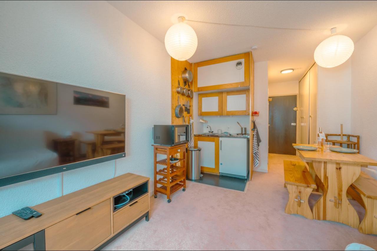 Sud - Batiment Iris 374 - Happy *