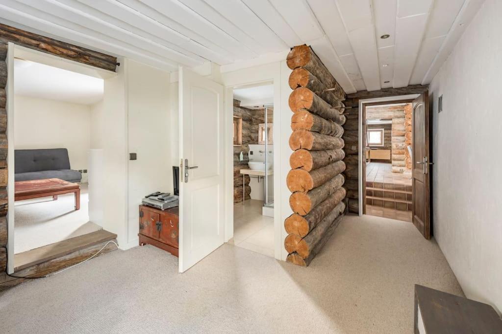 Spectacular Chalet With 5 Ensuite Bedrooms And Sauna