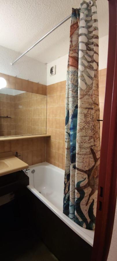 Apartment Le Chamois Blanc Chamonix, Parking *