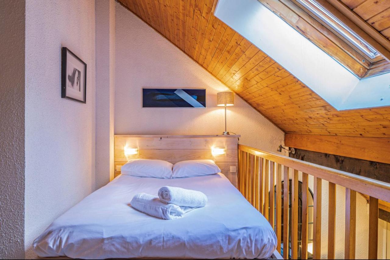 Chamour - A Duplex With Mont-blanc View * Chamonix