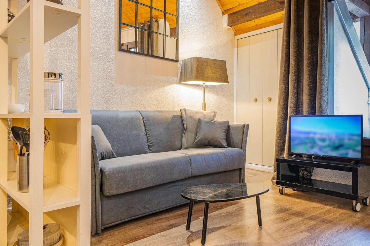 Chamour - A Duplex With Mont-blanc View Apartment