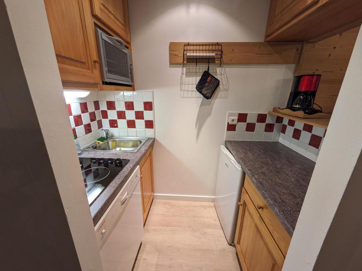 2 Pieces Pour 4 Personnes Avec Balcon Et Parking - Sud, A 5 Min Du Centre - Fr-1-343-250 Apartment Chamonix