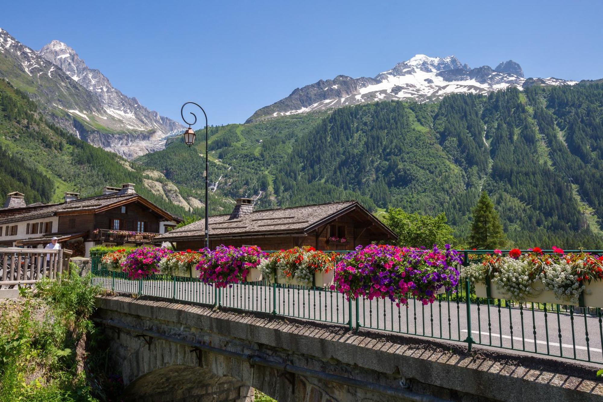 Apartment Residence Le Cristal Apartments - Happy Rentals Chamonix