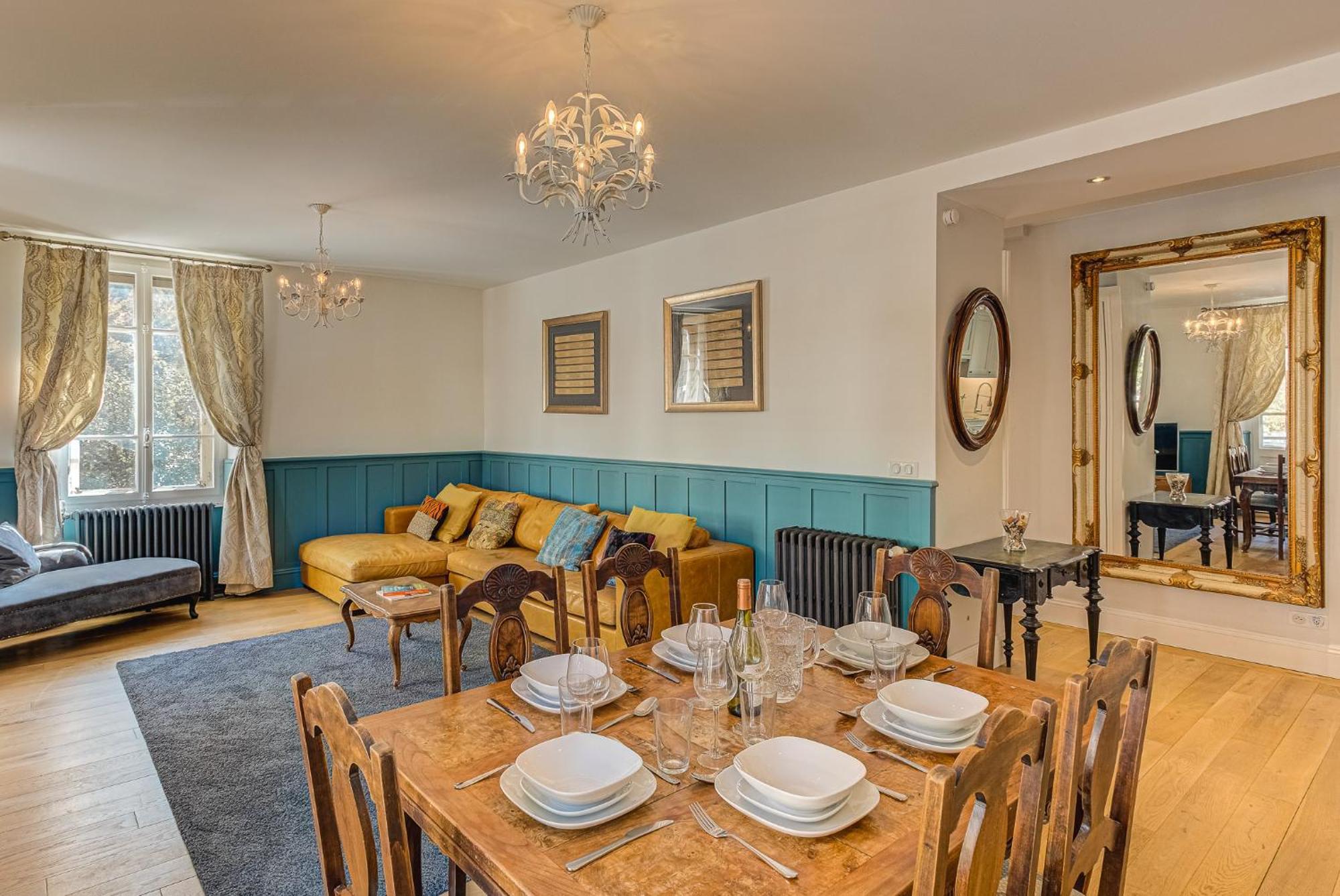 Aiguille Du Midi - Alpes Travel - Sleeps 6 Apartment