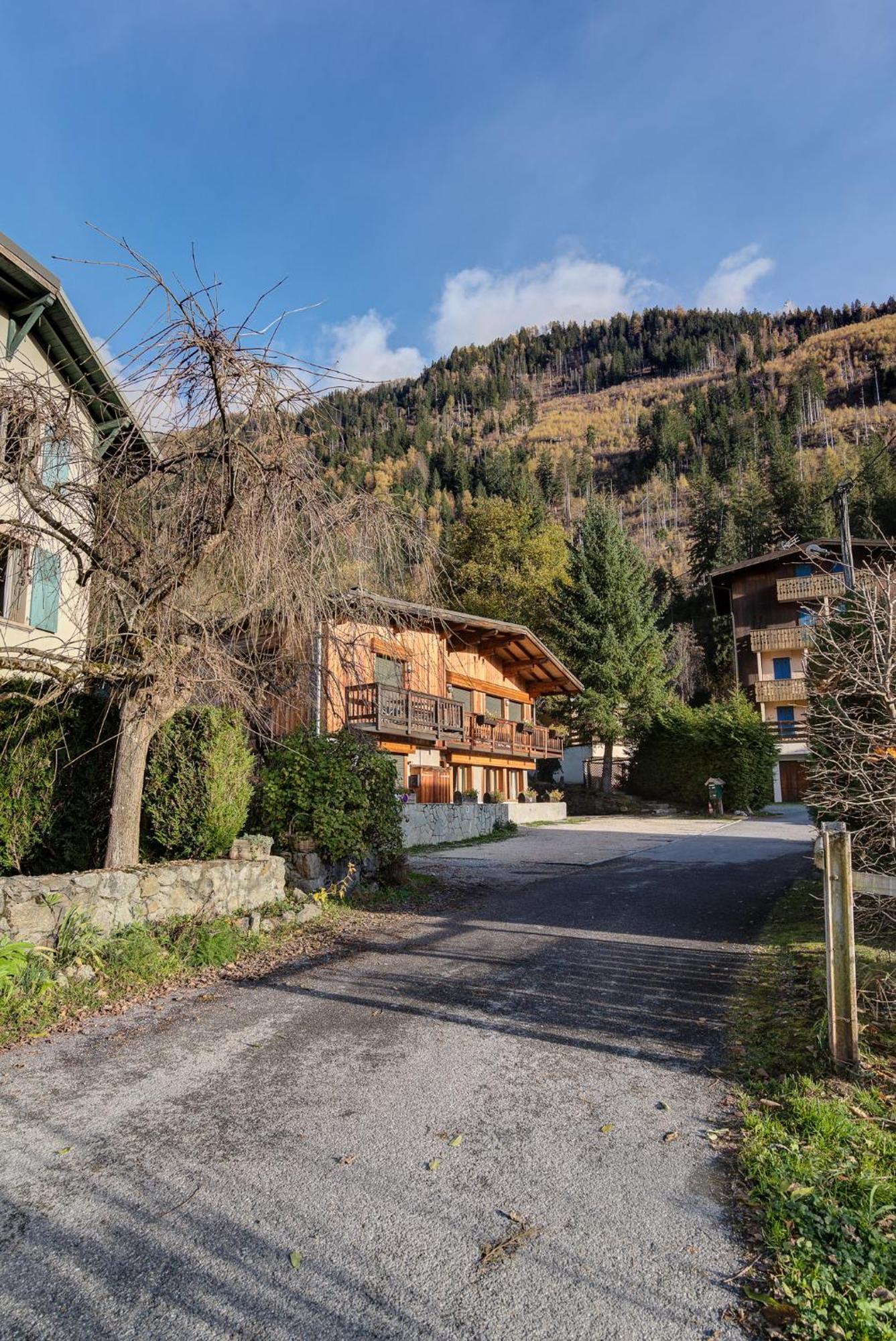 Biolay - Alpes Travel - - Sleeps 6 Apartment