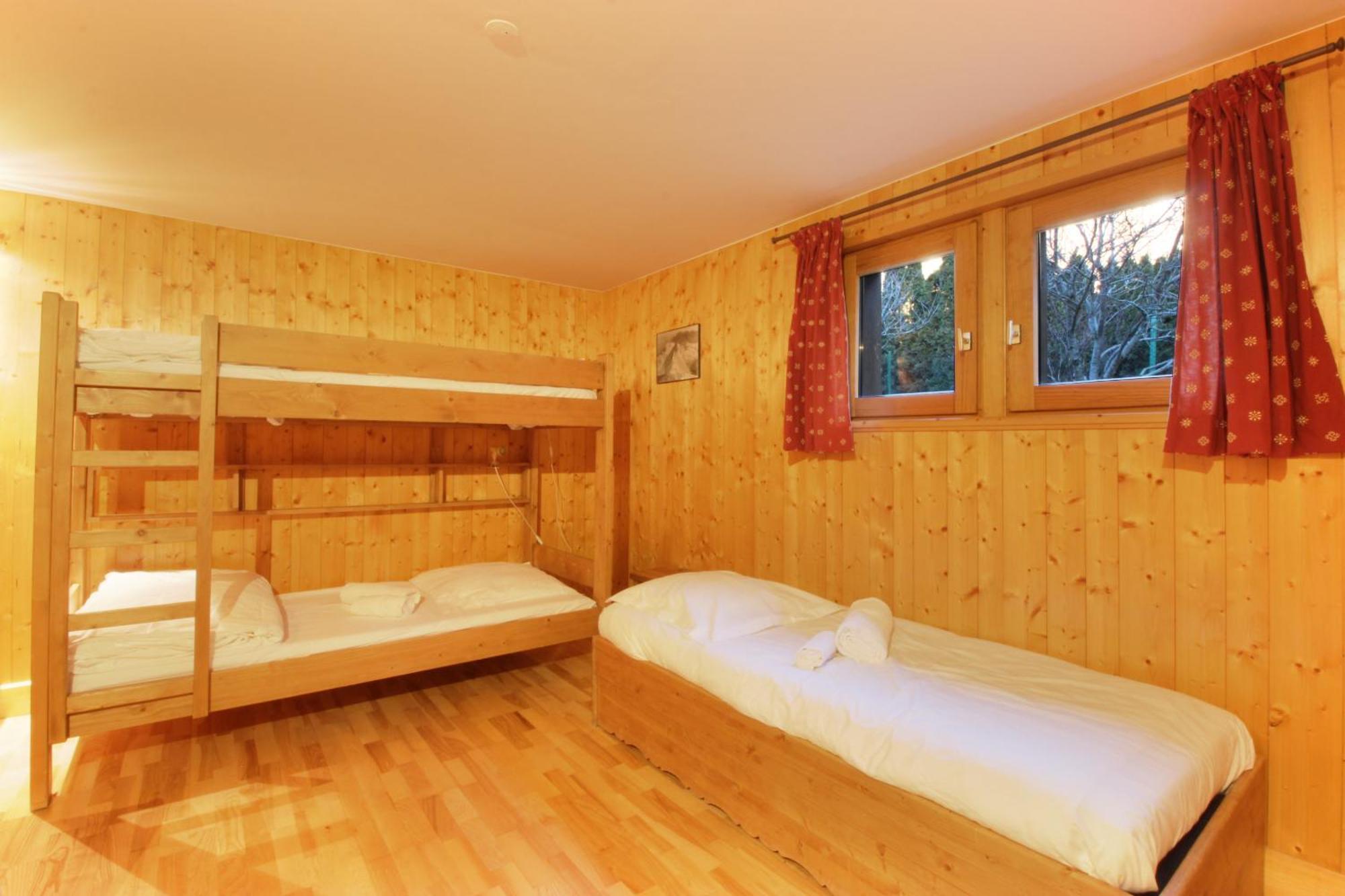 Chalet Ancelles - Les Praz - Golf - Vue Mont-blanc - Randonnees Chamonix