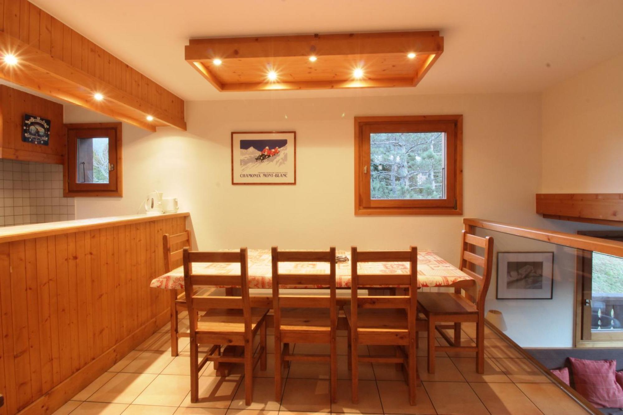 Ancelles - Les Praz - Golf - Vue Mont-blanc - Randonnees Chalet Chamonix