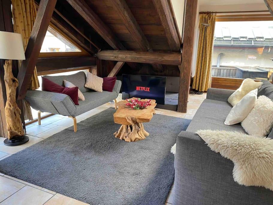 90m2 Hypercentre, Terrace, Next To Lift Apartment Chamonix