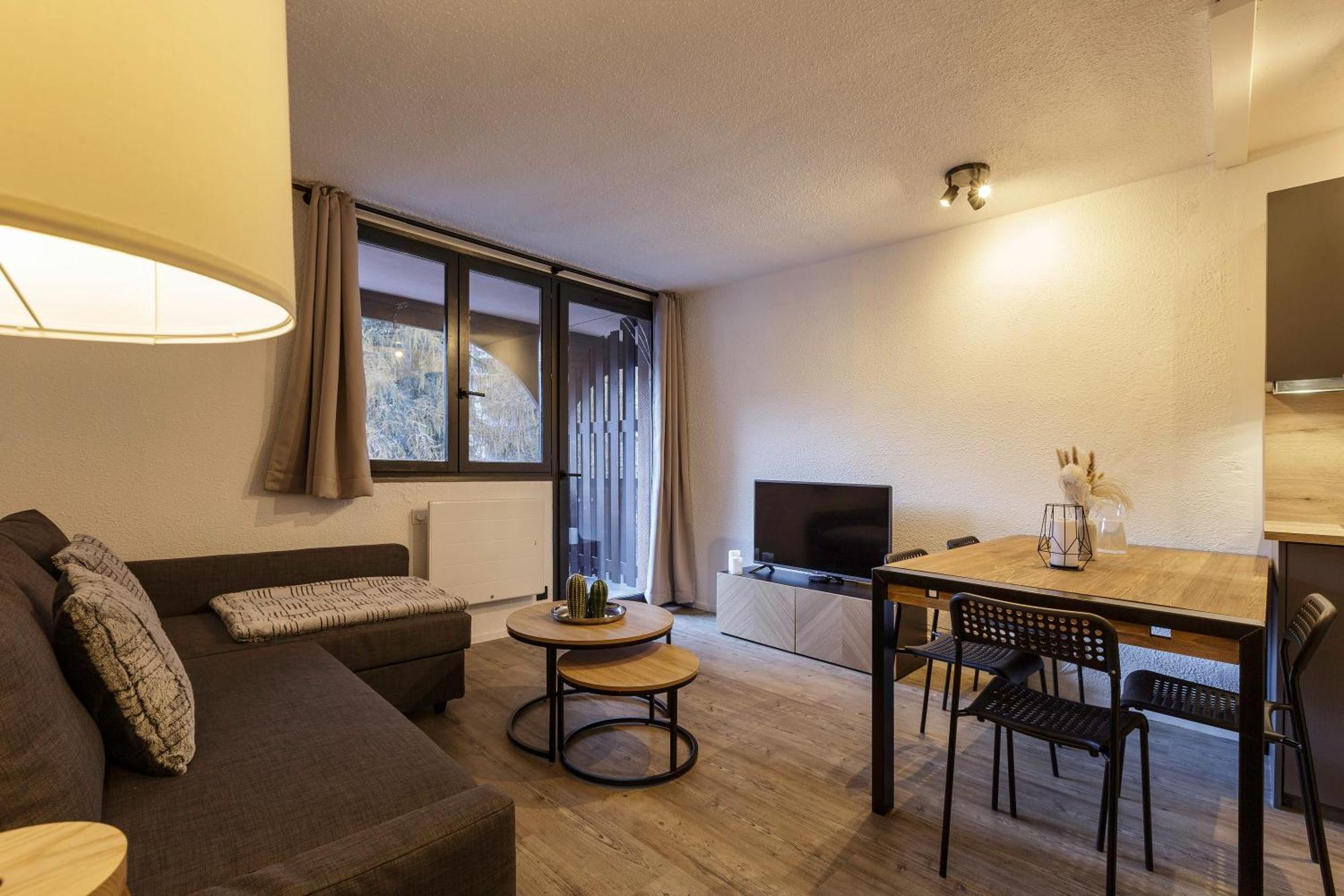 Apartment Sud - Jonquilles 209 - Happy Chamonix