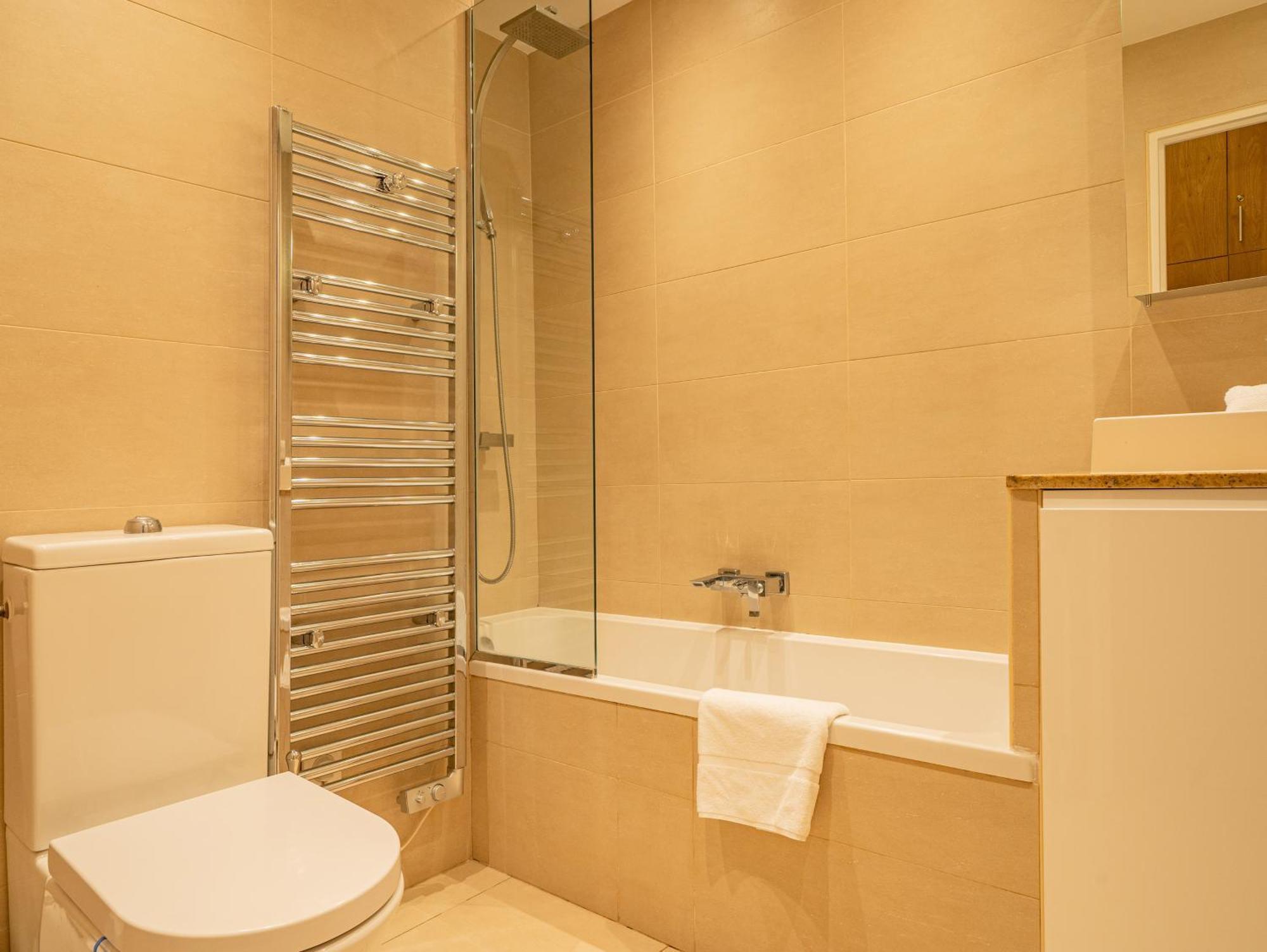 Arve - Peaks Retreat Apartment *